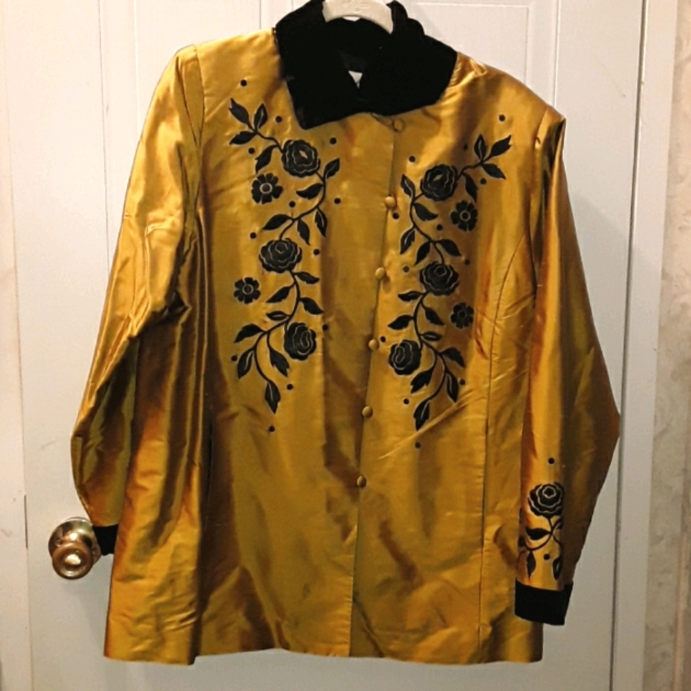 Linea L Black N Gold Silk Jacket